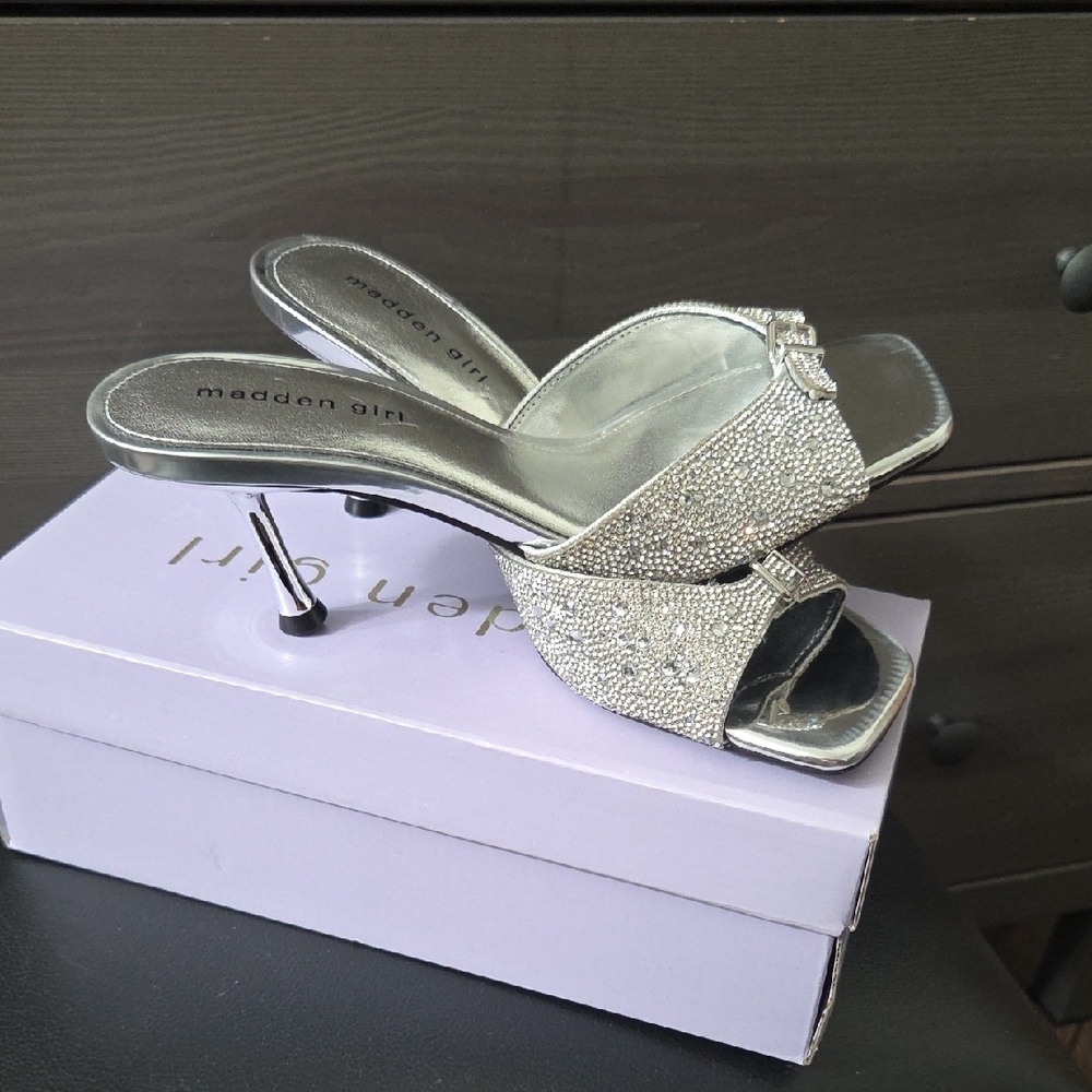 Steve Madden Silver Rhinestone Heels - Picture 7 of 11